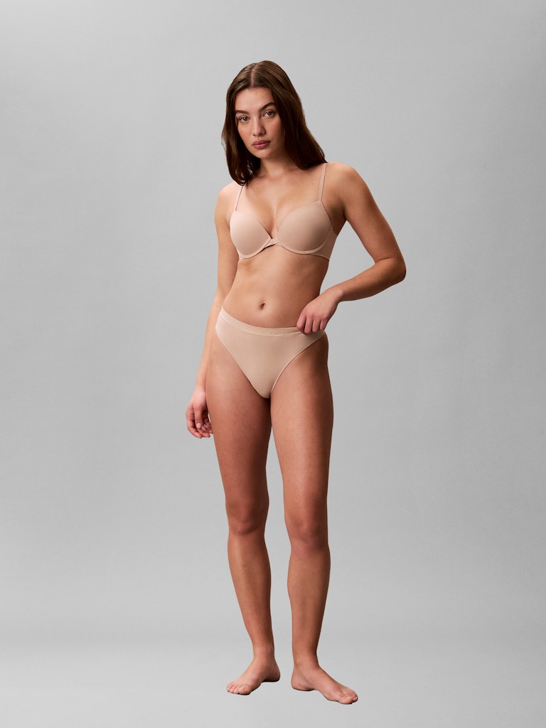 CALVIN KLEIN 3-PACK LOGO WAISTBAND SEAMLESS THONG Stringit