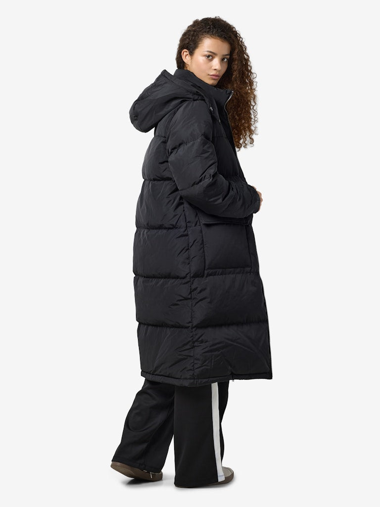 NMCERISE L/S LONG DOWN JACKET FWD Toppatakki