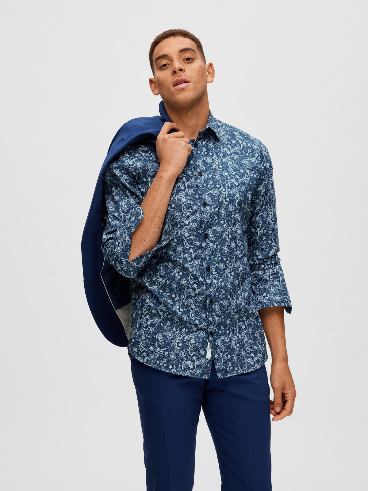 SLHSLIM-ETHAN-AOP SHIRT LS Kauluspaita