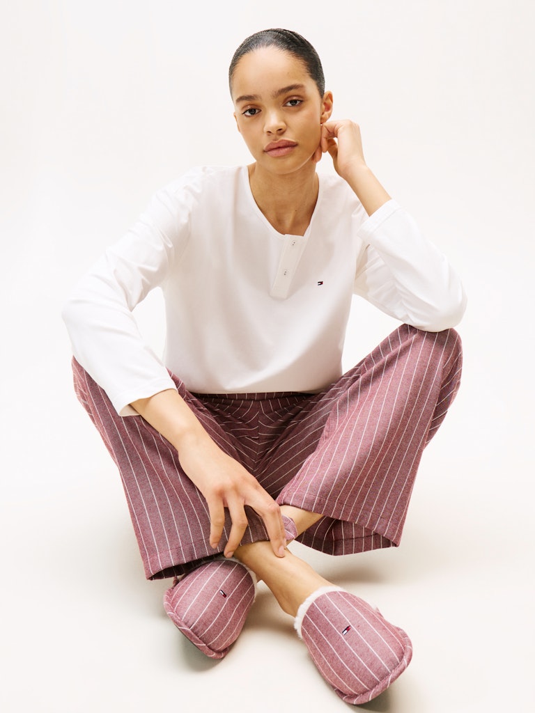 TJW GIFT LS TEE FLNL SET W.SLIPPERS Lahjasetti